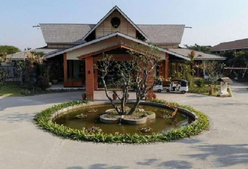 هتل Amata Garden Resort Bagan