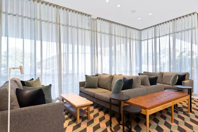 Mantra Hotel At Sydney Airport