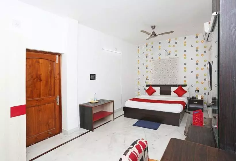 ホテル Oyo Rooms Kiit Big Bazaar