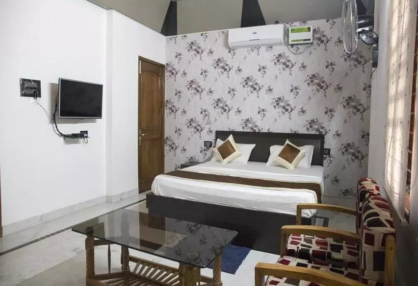 ホテル Oyo Rooms Kiit Big Bazaar