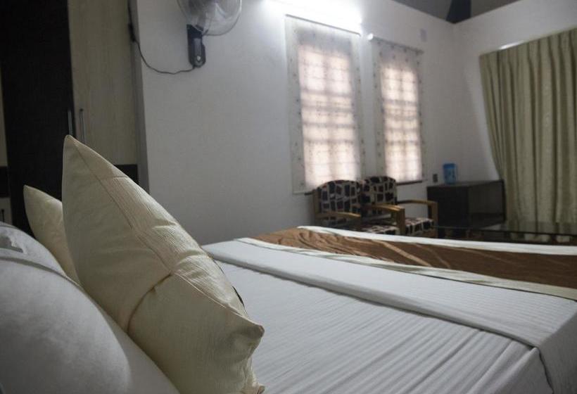 Hôtel Oyo Rooms Kiit Big Bazaar