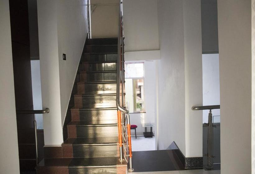 Hôtel Oyo Rooms Kiit Big Bazaar