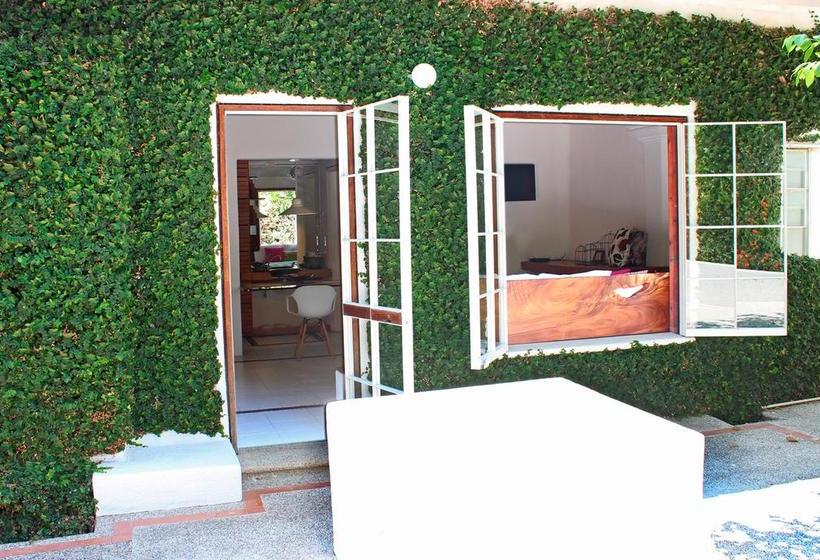 בית מלון כפרי The Green House Marina Golf  Suites & Villas