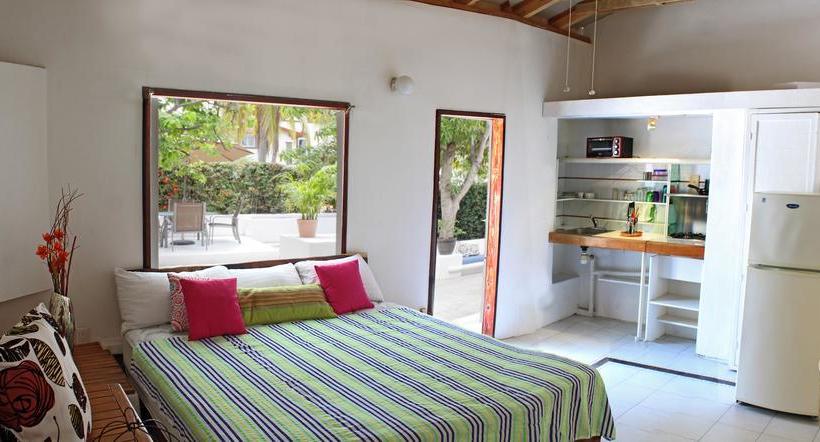 בית מלון כפרי The Green House Marina Golf  Suites & Villas