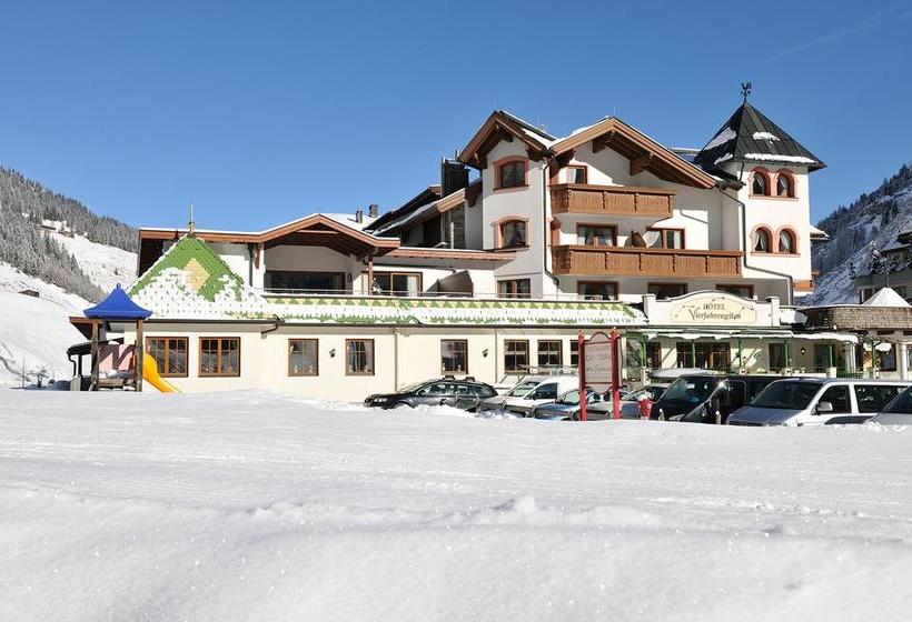 ホテル Vierjahreszeiten