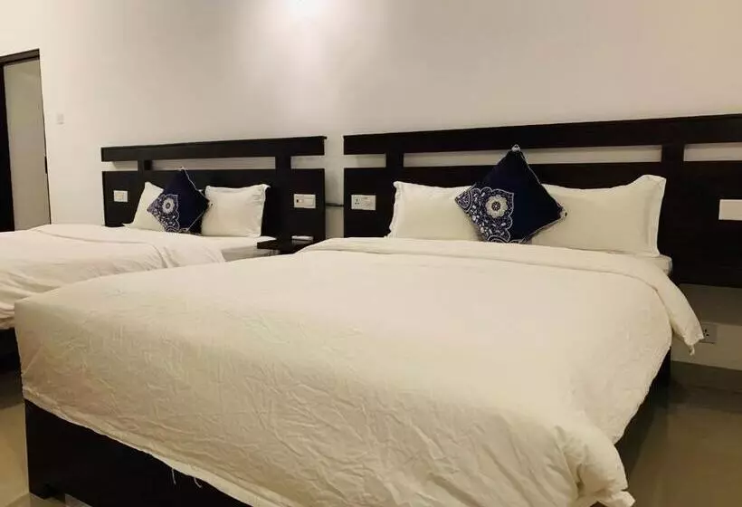 Lavenro Hotel & Resort