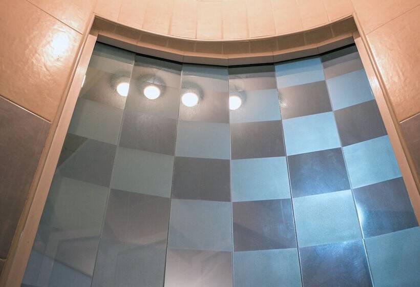 فندق على الطريق Autohotel Ilussion