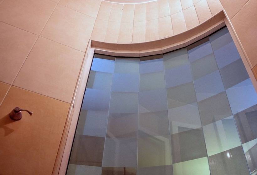 فندق على الطريق Autohotel Ilussion