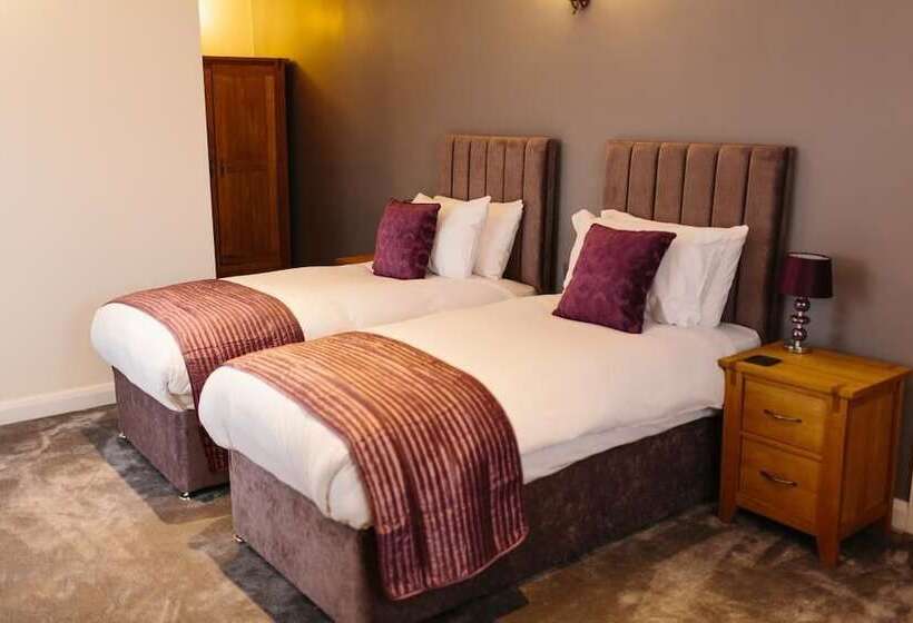 汽车旅馆  Charnock Farm