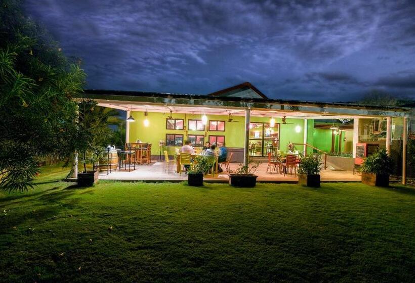 Курорт The Source At Sula