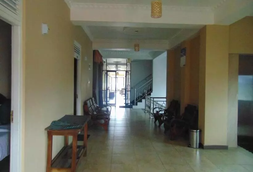 ホテル Sri Krishna Bhavan