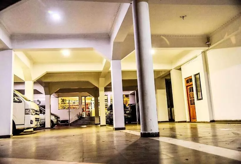 ホテル Sri Krishna Bhavan