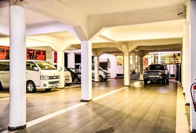 Hotel Sri Krishna Bhavan