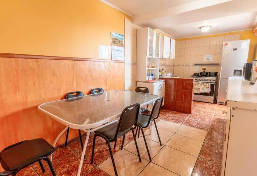 هاستل Hostal El Descanso