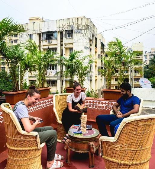 Basti  A Backpackers Hostel