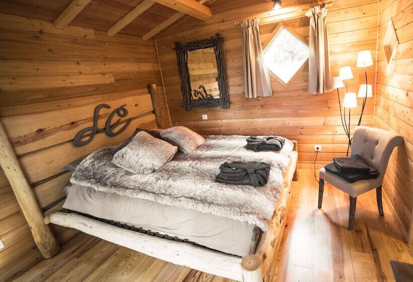 ベッドアンドブレックファースト Cabane   Loges De Carlat