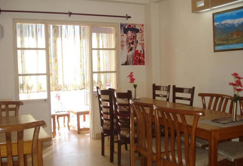 צימר Sunrise Villa