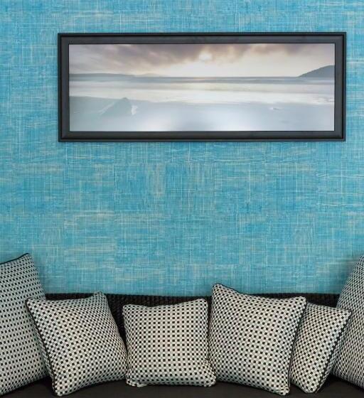 ホテル Logis Hôtel Les Pins   Opéralia