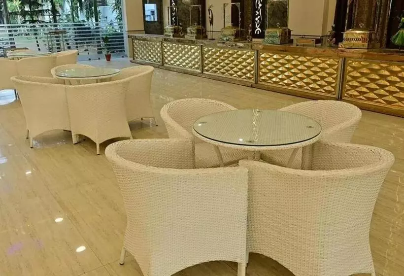 ホテル Shiv Palace