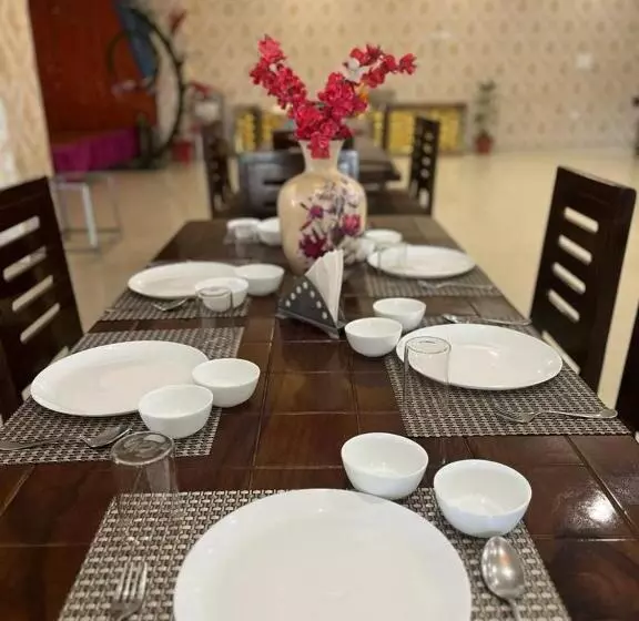 ホテル Shiv Palace