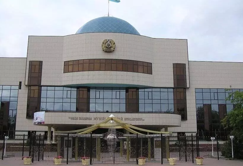 هتل Wyndham Garden Astana