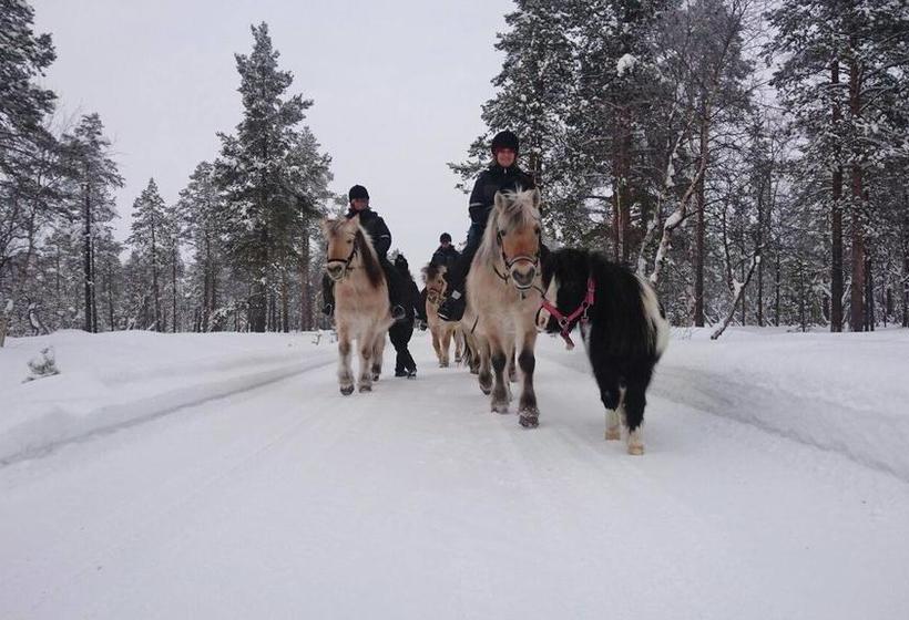 Курорт Aurora Sky Village