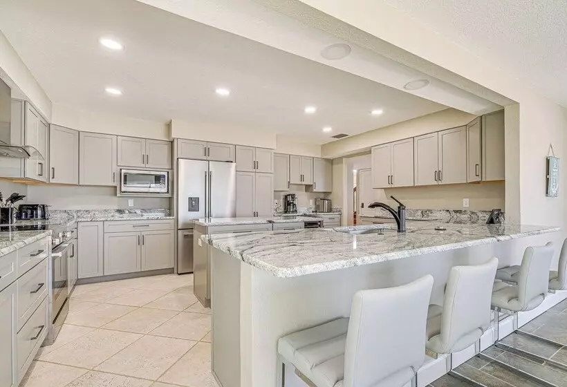 Boat Dock & Pool: Bayfront Crystal River Home