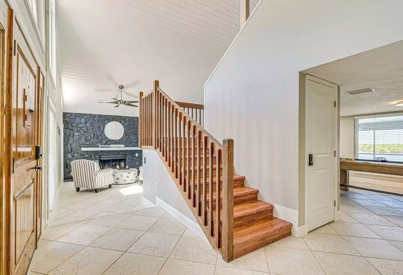 Boat Dock & Pool: Bayfront Crystal River Home
