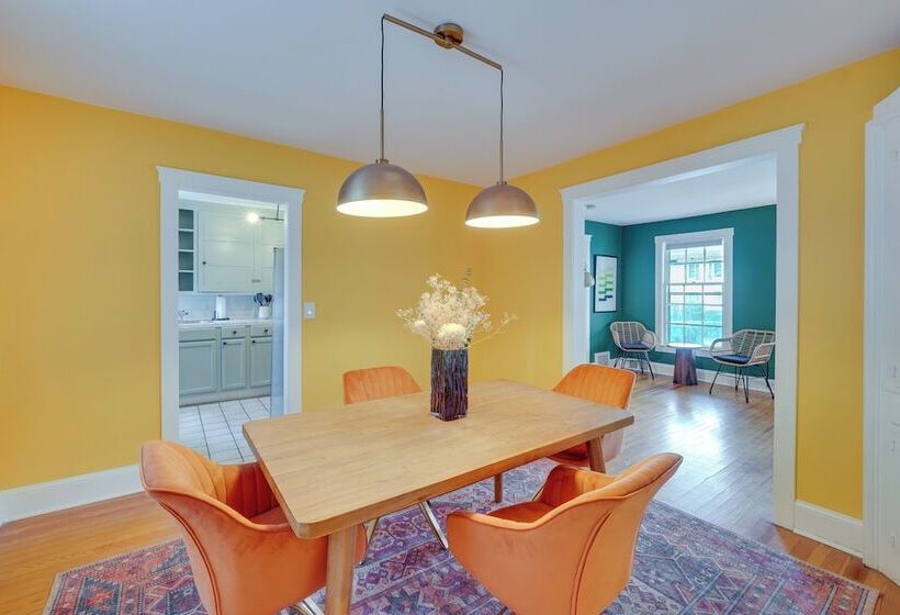 Colorful Home ~ 1 Mi To Hudson River!