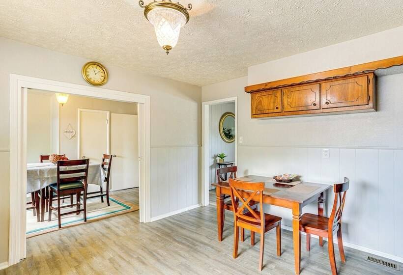 Convenient Family Home < 3 Mi To Fort Sill!