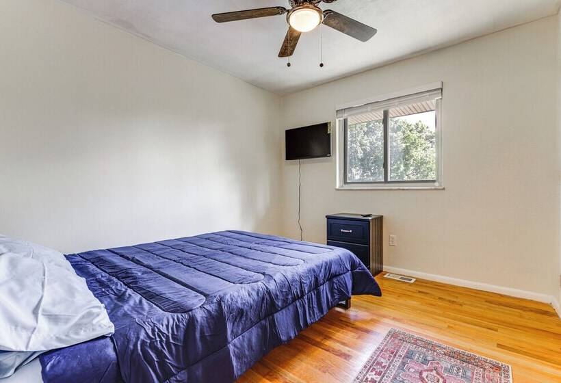 Dayton Home 4 Mi To Downtown, Pets Welcome!