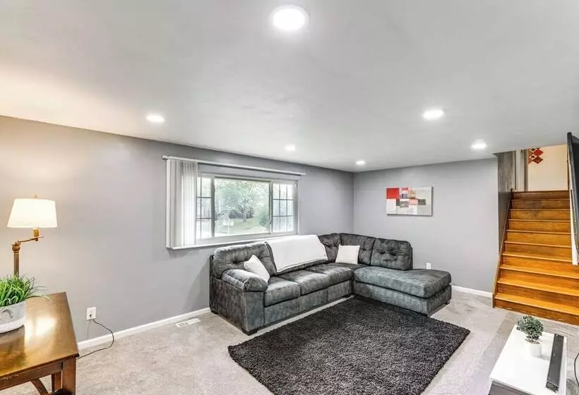 Dayton Home 4 Mi To Downtown, Pets Welcome!