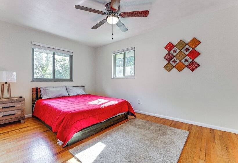 Dayton Home 4 Mi To Downtown, Pets Welcome!