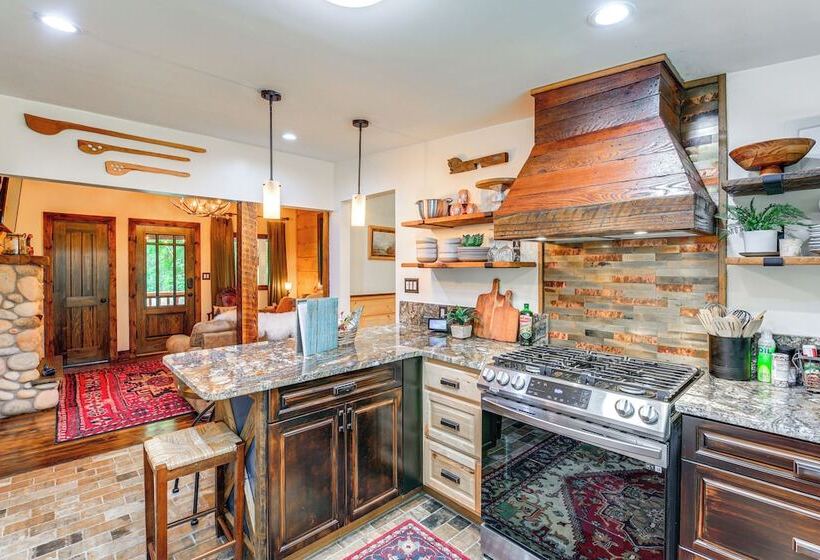 Dreamy Damascus Cabin ~ 1 Mi To Appalachian Trail