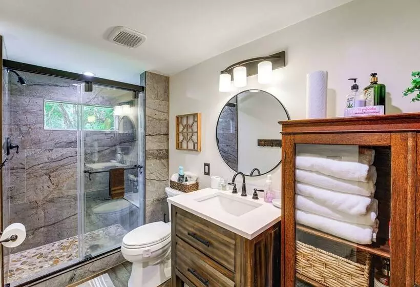 Dreamy Damascus Cabin ~ 1 Mi To Appalachian Trail