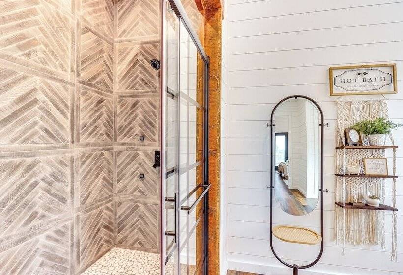 Elegant Broken Bow Gem W/ Private Pool & Game Room