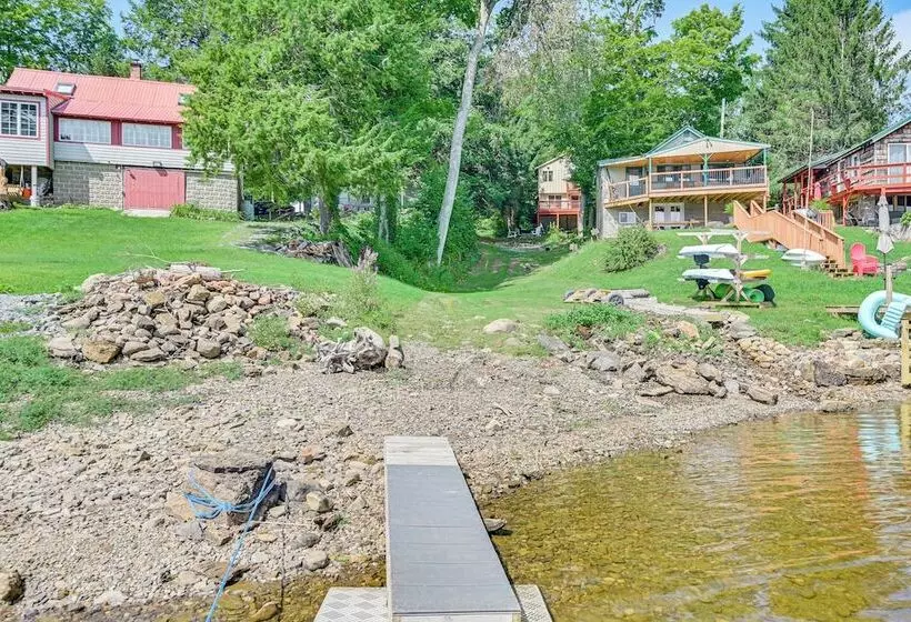 Pet Friendly Home W/ Beach In Northville!