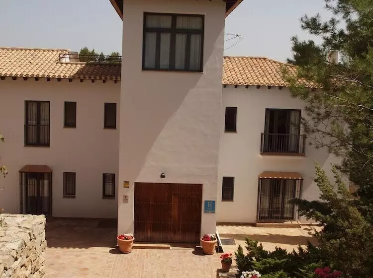 Hotelli Rural La Alcanacia