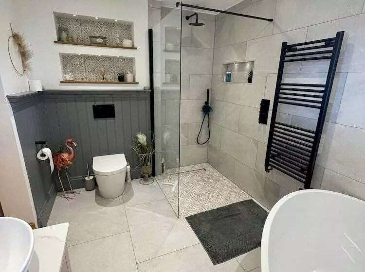 Maaseutuhotelli Open Plan Barn Conversion In Herefordshire