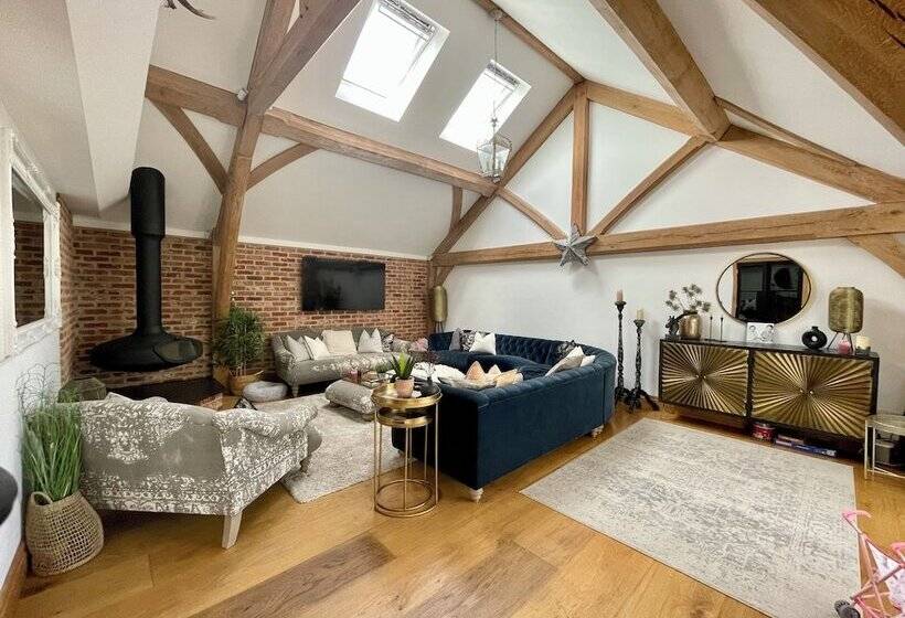 田舎風ホテル Open Plan Barn Conversion In Herefordshire