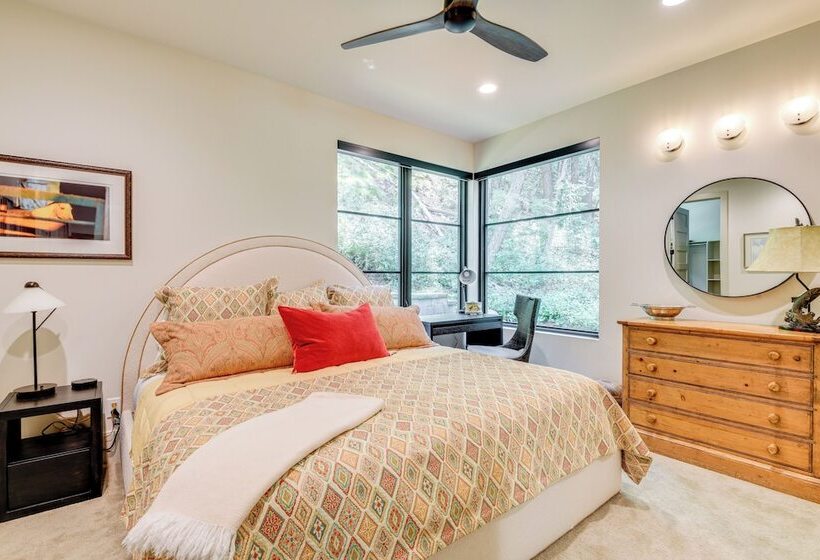 Luxury Alpine Home W/ Hot Tub: 1 Mi To Sun Valley!