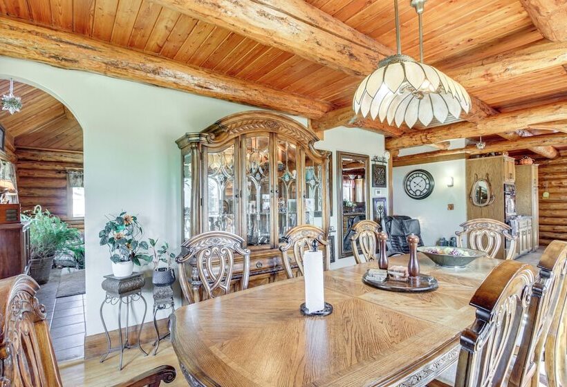 North Dakota Cabin W/ Private Deck & Sauna!