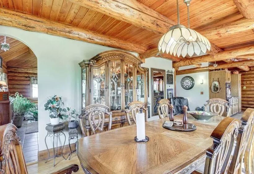 North Dakota Cabin W/ Private Deck & Sauna!