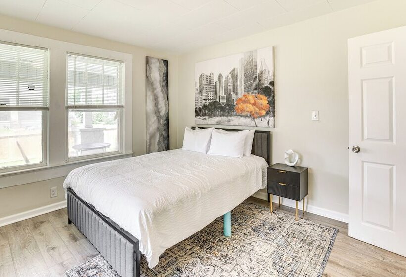 Pet Friendly Birmingham Home: 7 Mi To Downtown!