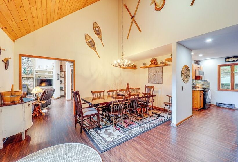 1 Mi To Otter Falls: Mtn View Gem W/ Deck