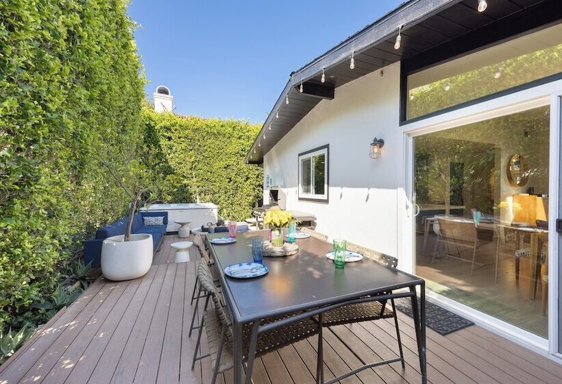 Stone Lagoon By Avantstay Steps To The Beach + Backyard Oasis!