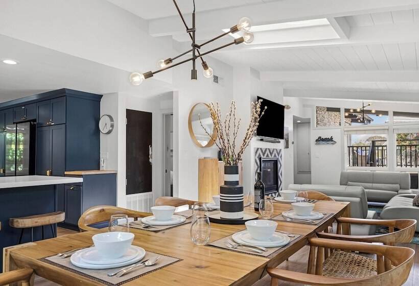 Stone Lagoon By Avantstay Steps To The Beach + Backyard Oasis!