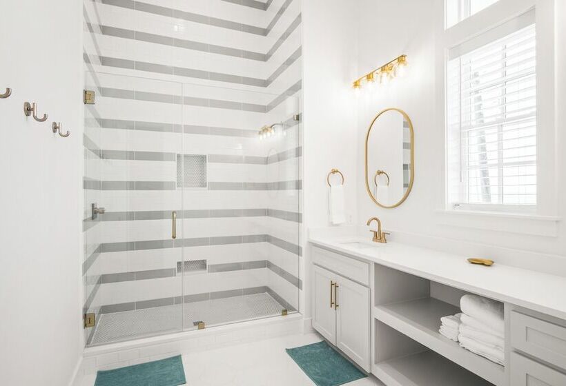 The Salty Seahorse 105 Wi