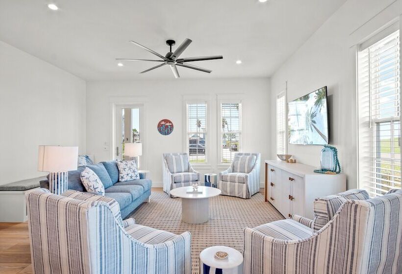 The Salty Seahorse 105 Wi