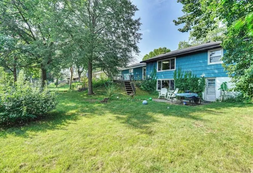 Welcoming Cottage Grove Home W/ Yard